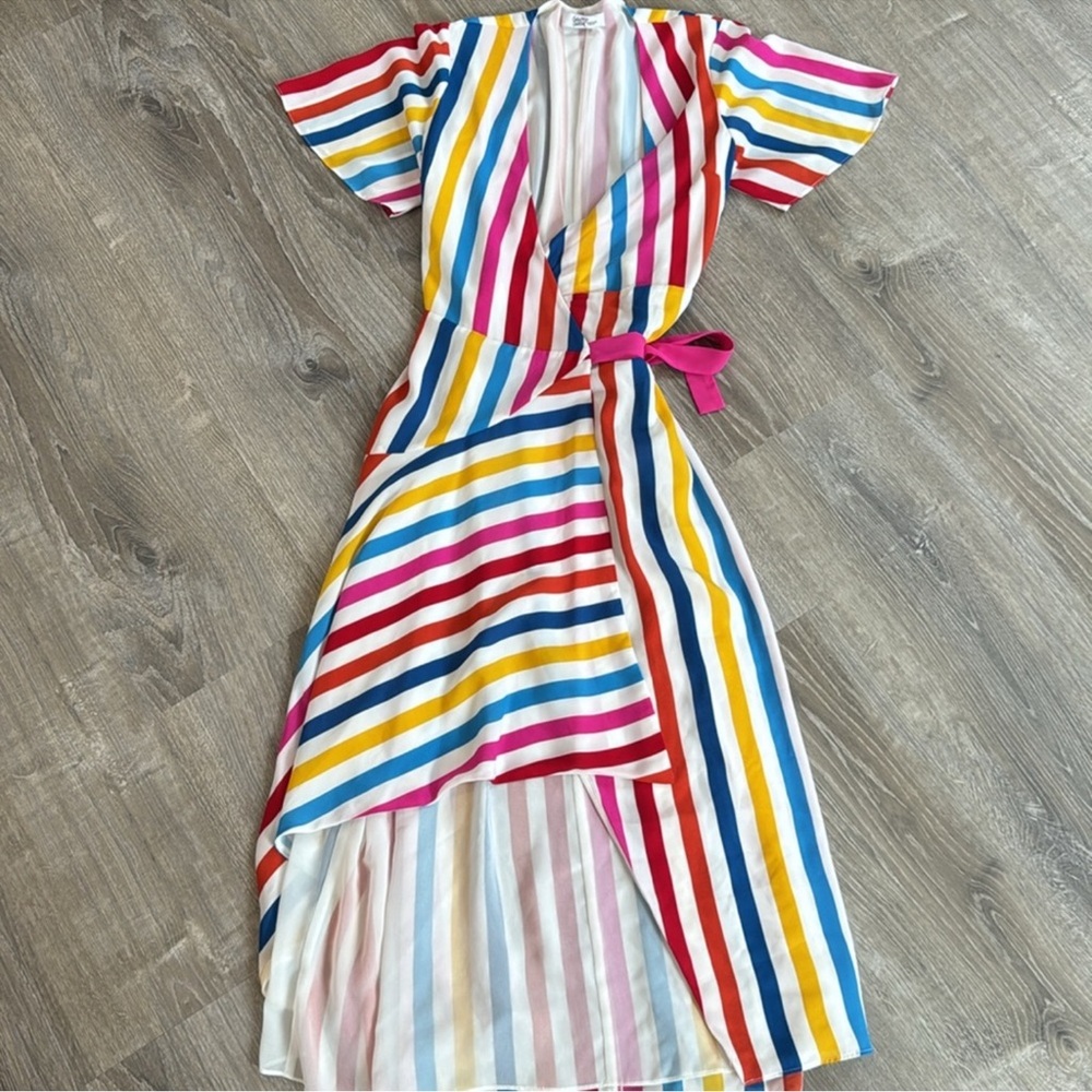 Striped V-Neck Wrap Maxi Dress with Pink Tie - Picture 2 of 5